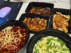 -杨大叔爱面子·四川小吃(岗头店)