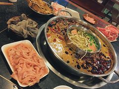 -邓莽子老火锅(中兴路总店)