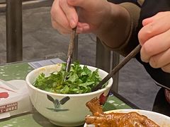 -五里关火锅(上海鑫耀·光环Live店)