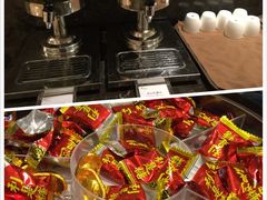 -珠海拱北口岸希尔顿欢朋酒店
