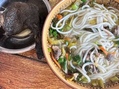 -正宗李家土鸡米线店