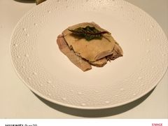 -醉辉皇上海之巅(上海中心大厦店)