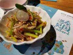 柠檬酸辣无骨凤爪-帕蓝·暹罗料理(曲阳店)