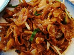 干炒牛河-粤域茶餐厅