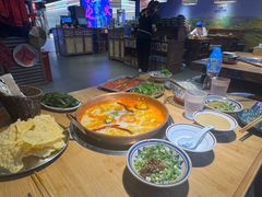 -洱火云南酸菜牛肉火锅(石景山当代商城店)