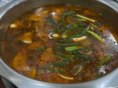 酸萝卜鱼火锅-大理.老字号渝记酸萝卜乌鱼(古城总店)