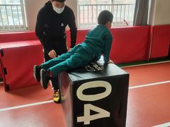 -悦动体能篮球羽毛球网球(三里河店)