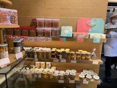 零售区-BreadTalk面包新语·烘焙蛋糕(东方雅苑店)