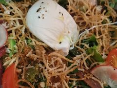 藜麦窝蛋沙拉-The Rug Cafe(王府中环店)