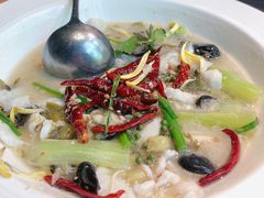 金汤酸菜海鲈鱼-肴约·花园式餐厅(湖里店)