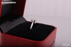 -威德钻石-克拉钻大本营(南京东路店)