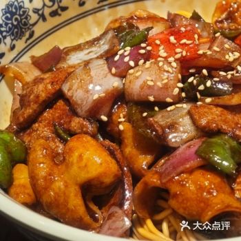 王繁星面馆·宁波万象城店，作为上海本帮面在宁波的首店