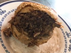烧饼夹烧牛羊肉-老爆肚满五香烧牛羊肉