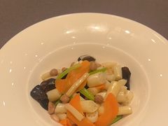 -香山湖家家宴(中山陵店)