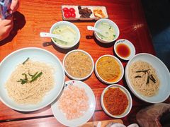 -裕兴记•蟹黄面馆(人民广场店)