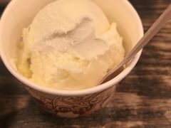 冰淇淋-平成屋· Late Night 食堂(漕宝路店)