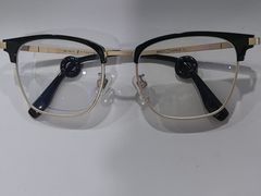 -豪门视光·星趣控·蔡司依视路眼镜代理商(中央大街店)