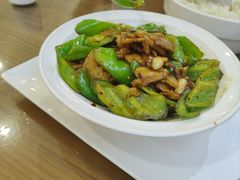青椒小炒肉-鸿运酒楼