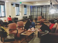 大堂-星巴克臻选(广州沙面店)