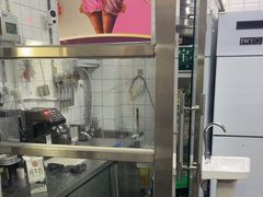 -港记甜品(黄寺大街店)