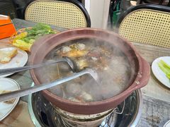 -东记炭炉·海鲜鸡煲(龙华店)