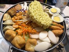 韩式鸡肉火锅-欧巴来了韩式料理