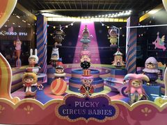 -泡泡玛特POPMART(国金街店)