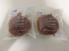 红豆奶油面包-巴黎贝甜(华堂新辰汇店)