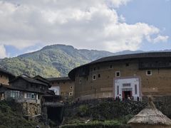 -初溪土楼群
