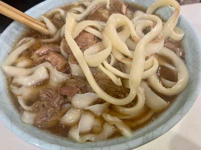 二板小南街刀削面-"跟想象的刀削面不太一样,还行吧,可能预期.