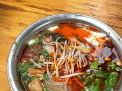 -老五鸡丝豆花面粉(瑞金北路68号院店)