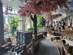景观位-缘福乡村铁锅炖民宿(八达岭店)