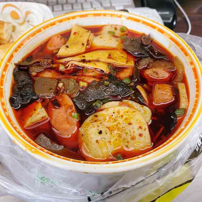 荆州女人街麻辣烫-"4661597159215武汉雨季,在家无聊,想.