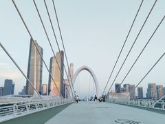 -南京眼步行桥