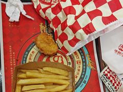 -塔斯汀中国汉堡(夏良地铁口店)