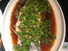 青椒钱江翘嘴鱼身-老头儿油爆虾·知味杭州(爱琴海购物中心)