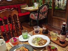 -秘密旅行Bonjour(黑金冠 江南西店)