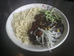 -服务大楼冷面(延大店)