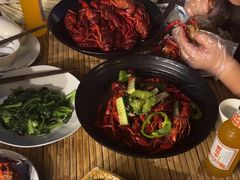 -聚汇三少·龙虾·中餐厅(莫邪路新天地店)