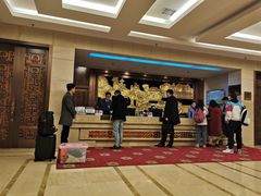 -岳阳阿波罗御庭酒店(岳阳楼区南湖广场店)