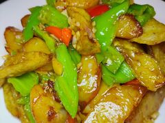 -红东阁东北菜烤肉酒馆(CROSS万象汇店)