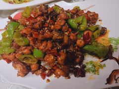 -巴特餐饮6加1音乐餐吧·新疆菜
