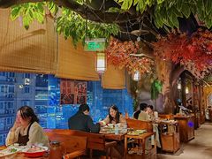 -城墙拐拐火锅(三峡广场黑金冠店)