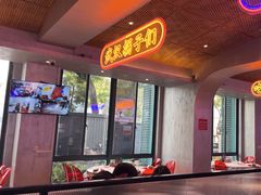 -肥肥虾庄·金牌油焖大虾(首义路店)
