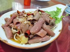 韭菜炒海肠-崴海渔村(虹梅路店)