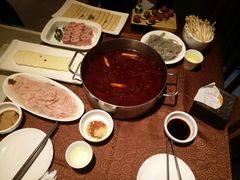 -小天鹅火锅·一线江景洪鼎旗舰店(洪崖洞店)
