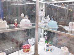 -焙丽拾光(麦凯乐直营店)