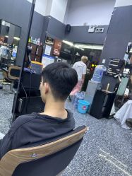 点击看大图 -藤野造型专业烫染接发