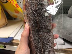 可可开心果夹心包-巴黎贝甜(凯德MALL望京店)