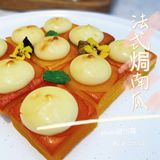 避开人多的等候，来一份精致的港式下午茶…
